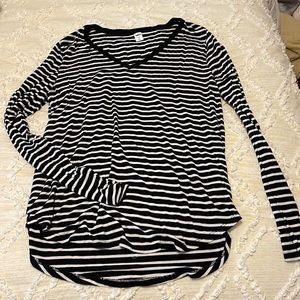 Old navy long sleeve